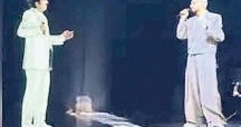 Müslüm Gürses’le düet yaptı