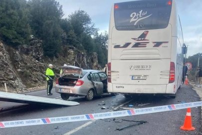 Öncü çifti son yolculuklarına beraber gitti