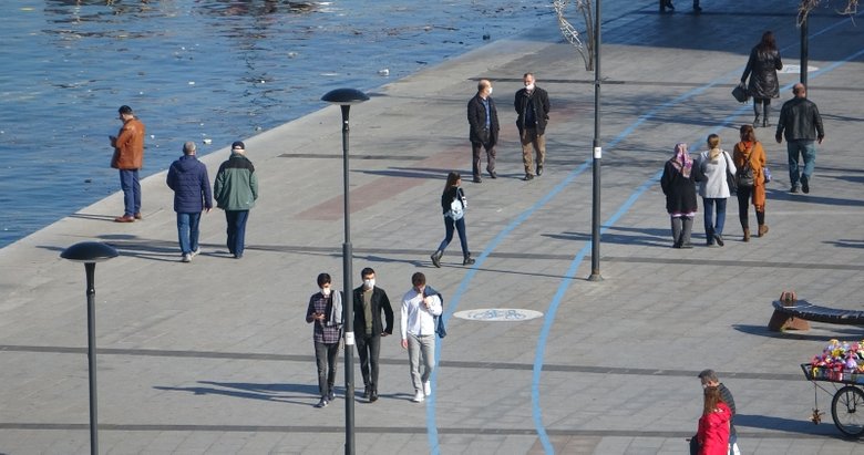 Uzmanından mutasyonlu virüse karşı çift maske uyarısı