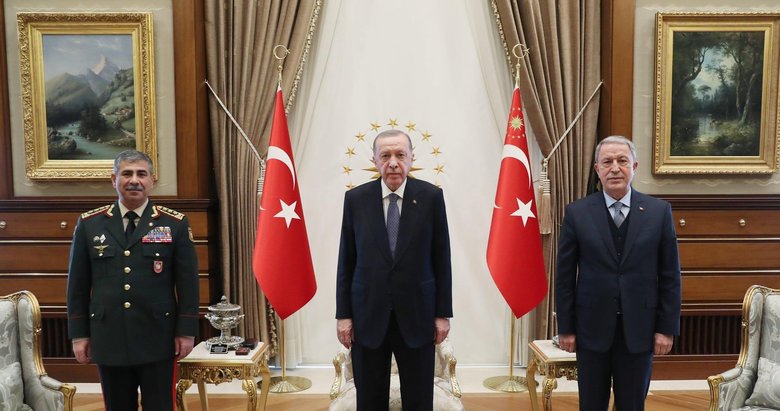 Başkan Erdoğan Azerbaycan Savunma Bakanı Zakir Hasanov’u kabul etti