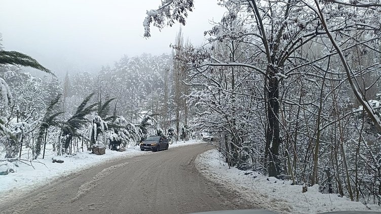 İzmir ve Manisalıların kar hasreti bitti!