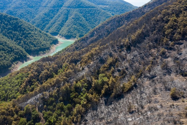 İşte İzmir yangınından geriye kalan görüntüler!