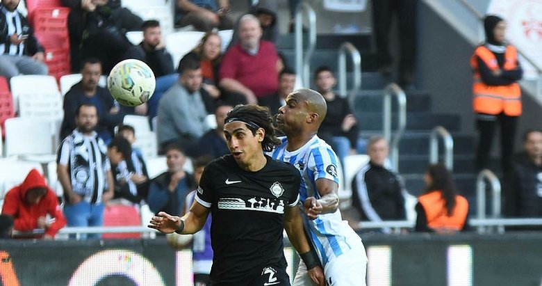 Altay 1 puana abone oldu
