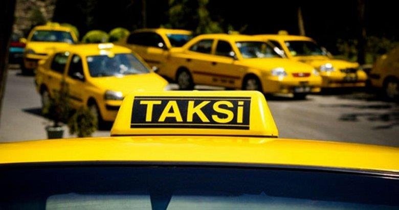 İzmirli taksiciler aşı önceliği istiyor