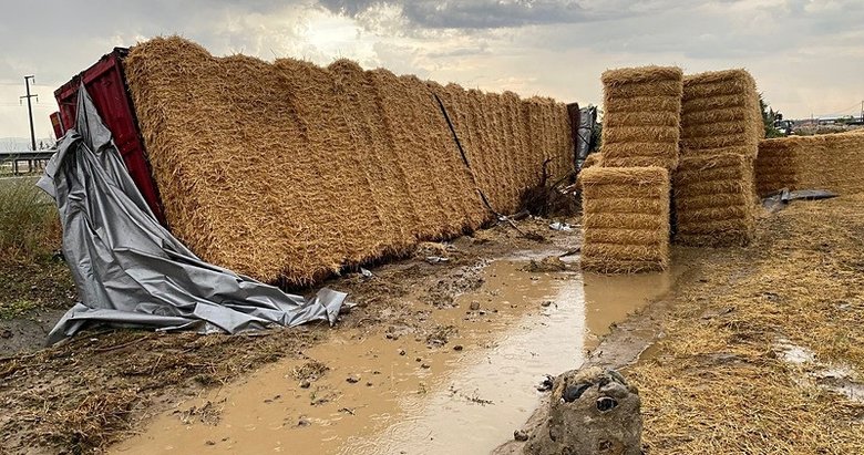 Saman yüklüydü: Şarampole devrilen tırın sürücüsü hayatını kaybetti