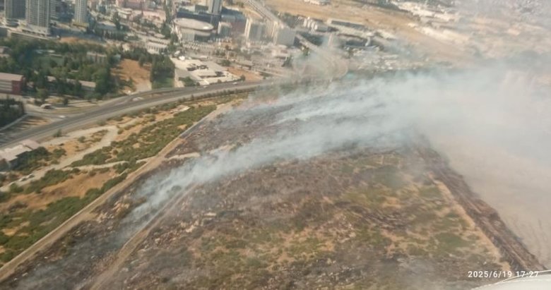 İzmir’de yangın! Uçak ve helikopterler de müdahale etti