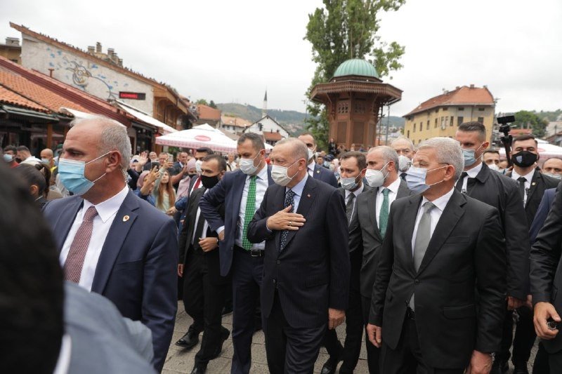 Başkan Erdoğan’a Bosna Hersek’te sevgi seli