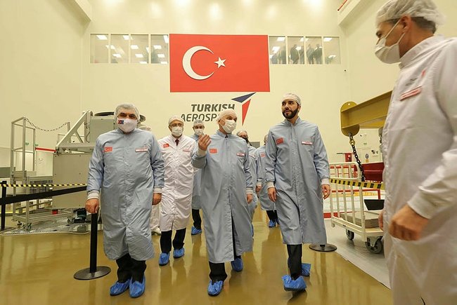 TUSAŞ ile El Salvador arasında uydu anlaşması