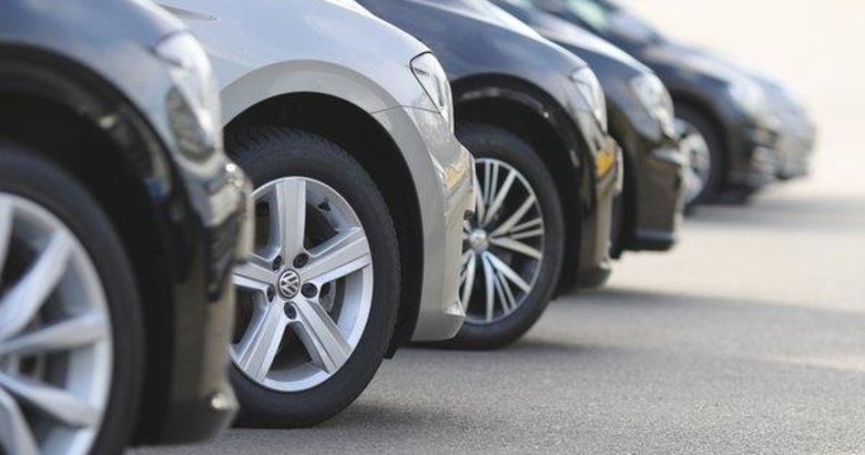 İkinci el araçlar elde kaldı: İlandaki araç sayısı 1 milyona ulaştı
