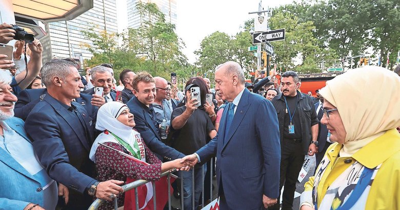 Başkan Erdoğan’a sevgi seli