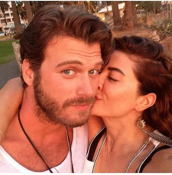 Kıvanç Tatlıtuğ ve Başak Dizer’in çocukları dünyaya geldi