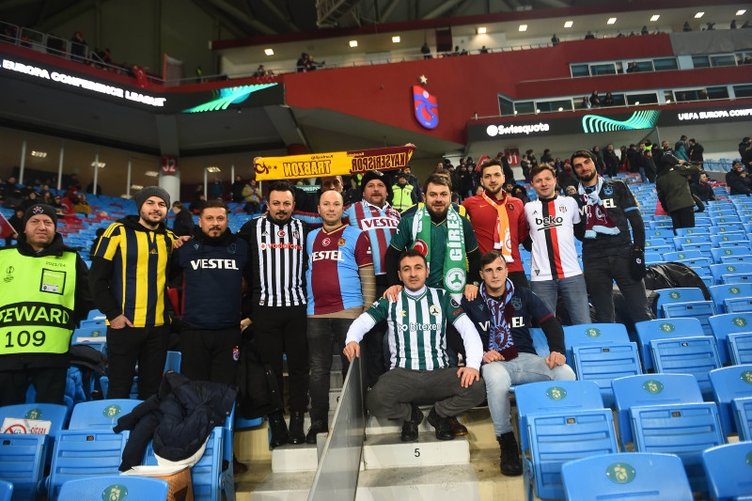 Trabzonspor’dan anlamlı hareket... Basel maçı gelirleri AFAD’a bağışlandı