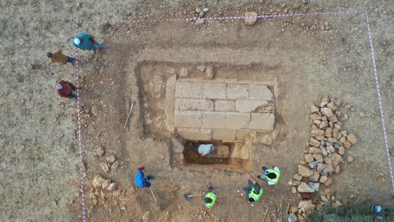Muğla’da heyecanlandıran keşif! Tarlasını sürdüğü sırada buldu