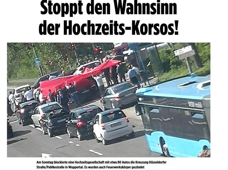 Türk düğün konvoyu Almanya’da gündem oldu