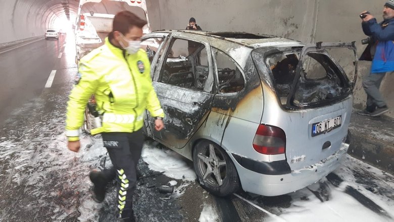 Karahisar Tüneli’nde yangın! Yol ulaşıma kapatıldı