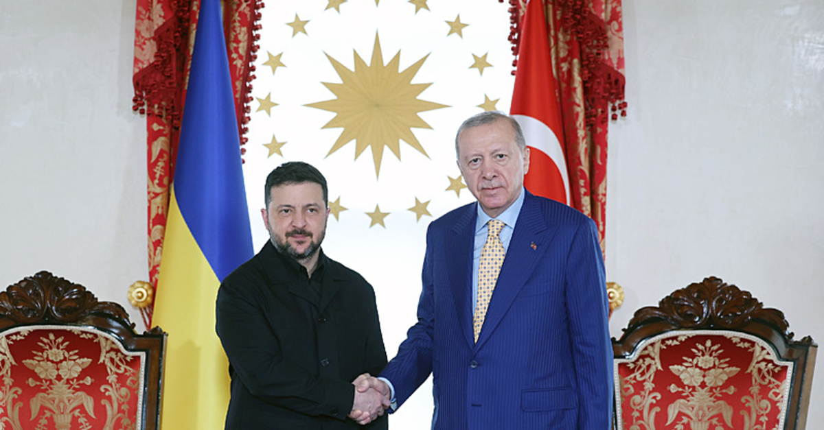 Dolmabahçe’de barış mesaisi