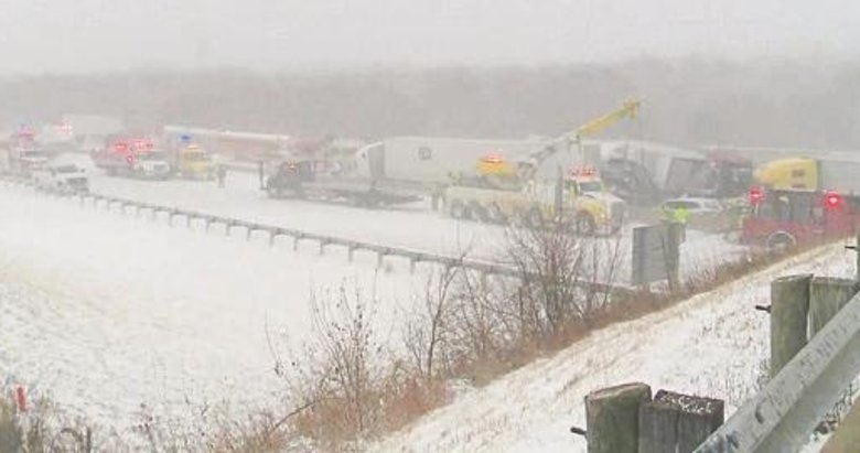 ABD’de etkili olan kar fırtınası 12 can aldı