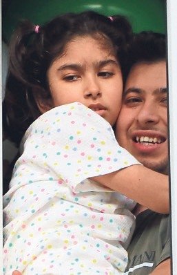 Raziye istedi, balonlar Gazzeli çocuklar için uçuruldu