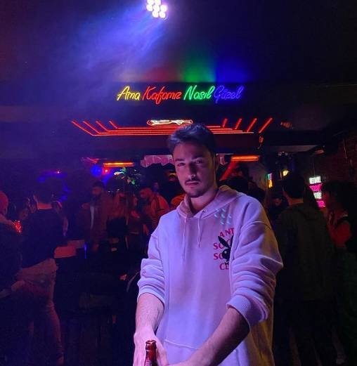 Yaprak Dökümü Fikret’in üvey oğulları büyüdü kocaman adam oldu! Son halleri çok şaşırtacak