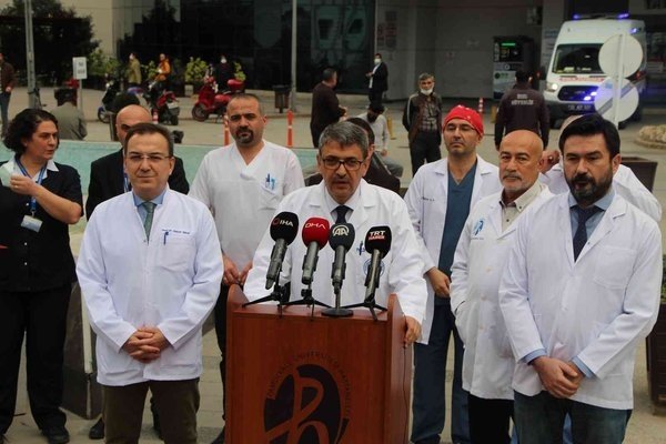 Doktorlarından Kadir İnanır’ın son sağlık durumu ile ilgili açıklama geldi