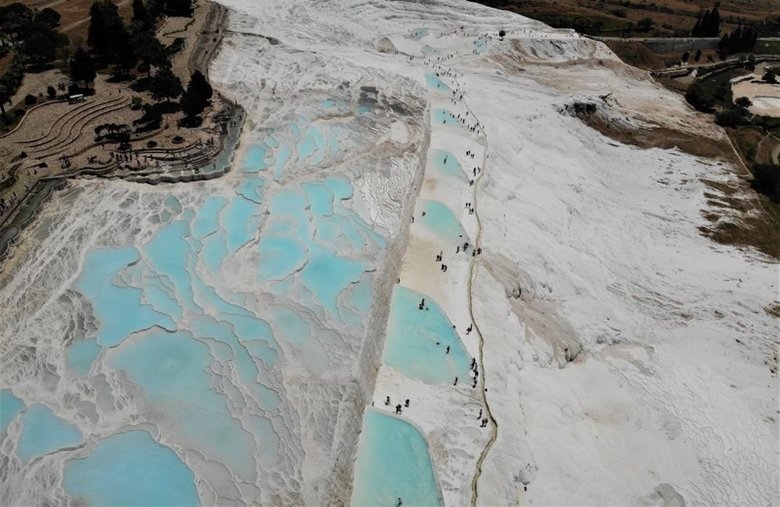 ’Beyaz cennet’ Pamukkale’ye ziyaretçi akını! Yüzde 72 oranında artış