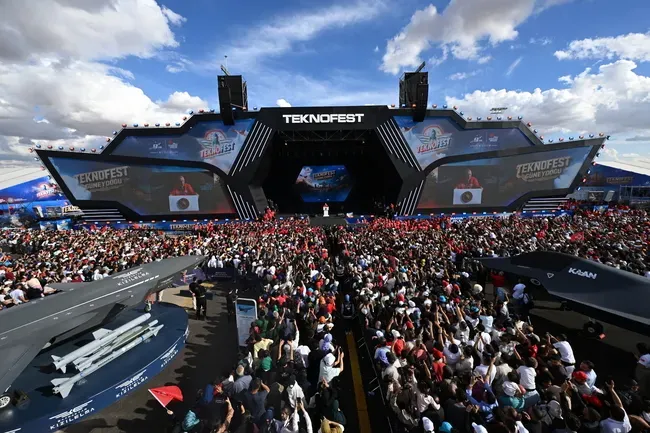 Başkan Erdoğan TEKNOFEST 2026 Güneydoğu’da: Bu millet asırlardır sizi bekliyor