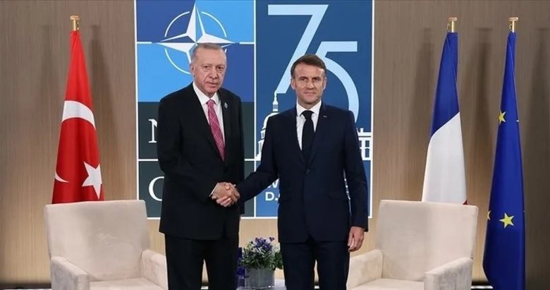 Başkan Erdoğan Fransa Cumhurbaşkanı Emmanuel Macron ile görüştü