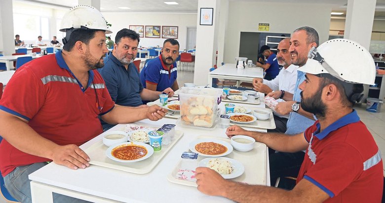 Kirli ellerinizi buradan çekin