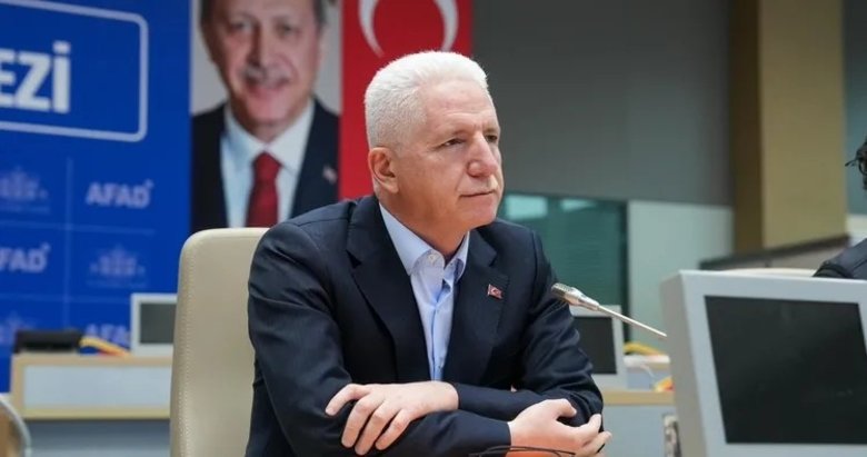 İstanbul Valisi Gül, AFAD’da karla mücadele çalışmalarını takip etti!