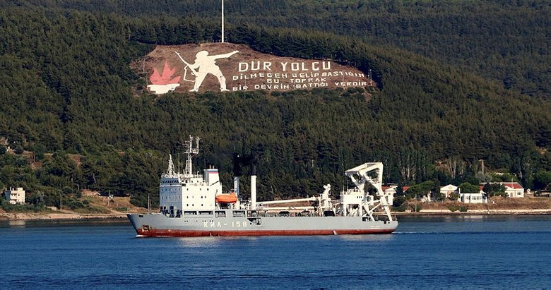 Rus savaş ve askeri kurtarma gemileri Akdeniz’e iniyor