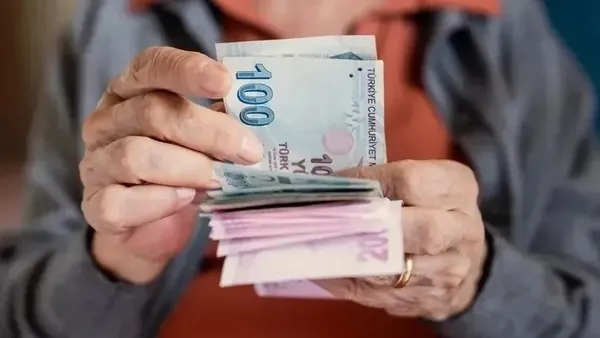 son-dakika-emekli-maasinda-yeni-donem-rakam-resmen-belli-oldu-1784047814566.jpeg