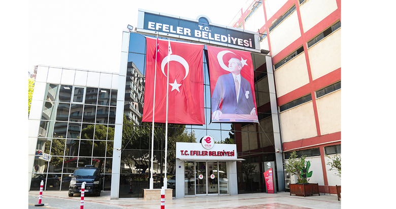 Efeler Belediyesi’nin kreşinde toplanan paralar istifa getirdi