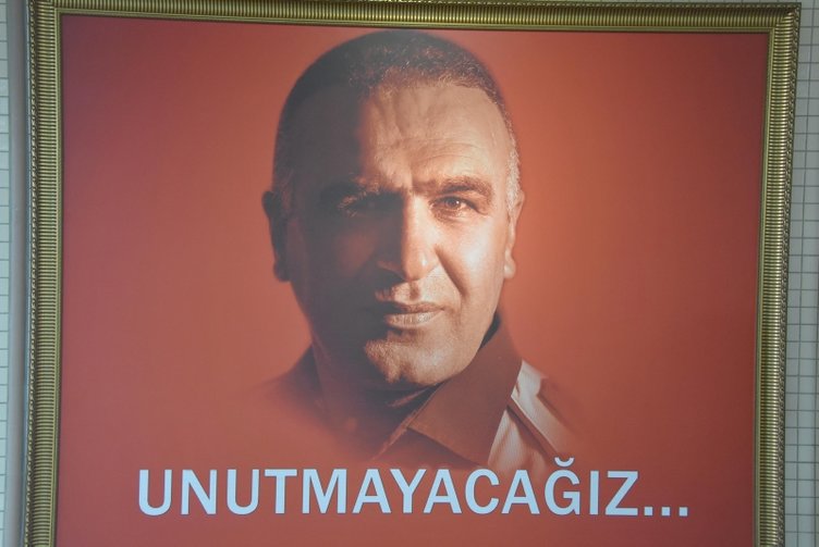 İzmir Adliyesi asansörlerinde Fethi Sekin sürprizi