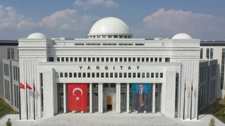 yargitaydan-milyonlari-ilgilendiren-karar-bosanma-davalarinda-emsal-olacak-1784184992555.jpg