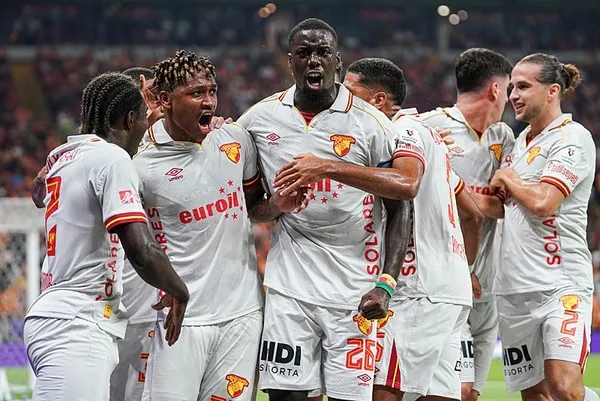istanbulda-dev-randevu-galatasaray-goztepeyi-3-2-maglup-etti-1788036066735.jpeg