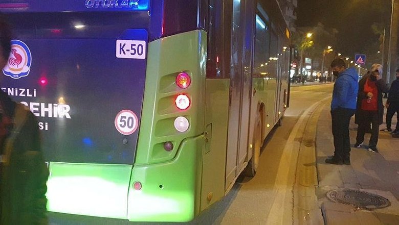 Ayağını burktu, ’otobüs ezdi’ deyip ortalığı birbirine kattı