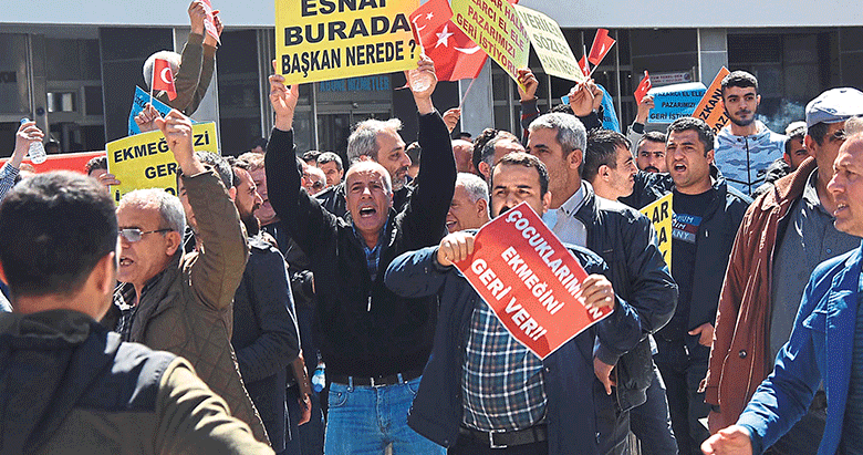 CHP İzmir’de pazaryeri kavgası