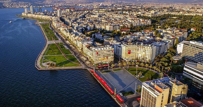İzmir’de yeni koronavirüs tedbirleri! Artık zorunlu