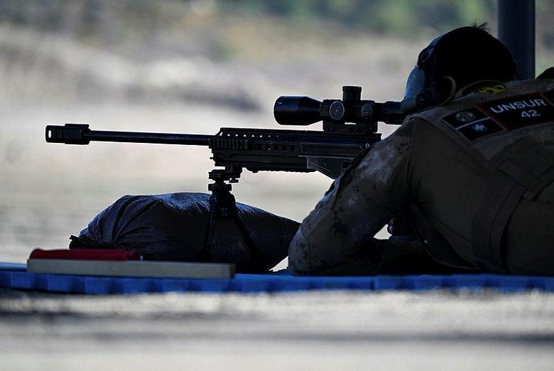 200 metreden anahtar deliği atışı! 184 keskin nişancı İzmir’de yarıştı