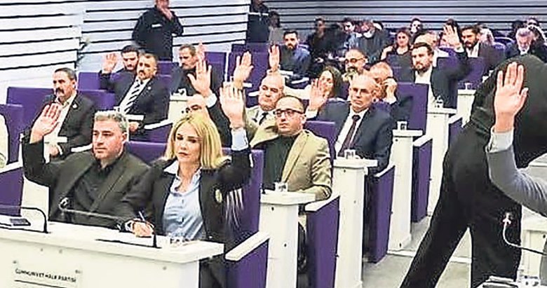 Buca’da Başkan Vekili adayları CHP’lileri böldü