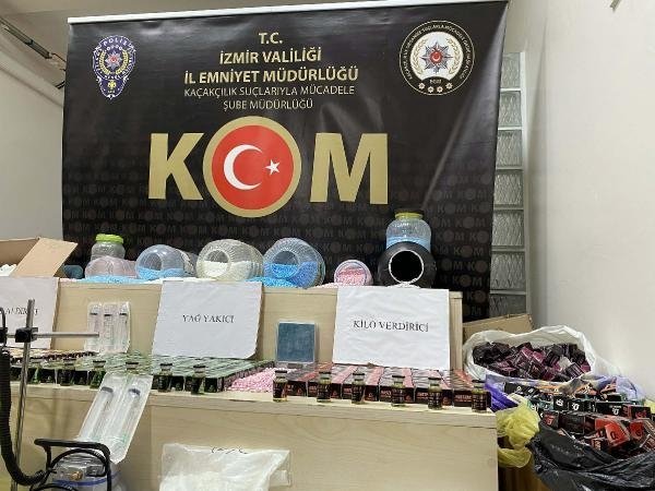 İzmir’de kedi-köpek maması ambalajında sahte vücut geliştirme ilaçları ele geçirildi