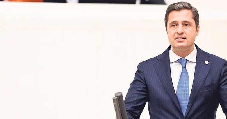 Hangi oku feda ettin Deniz Yücel!