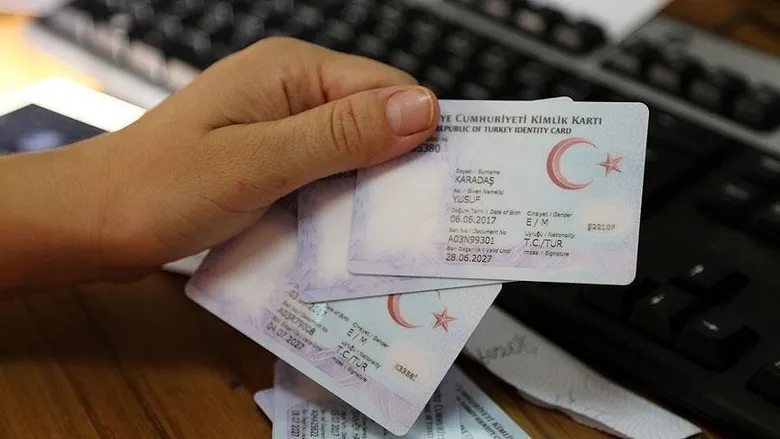 kimlik-ve-diploma-tasima-derdi-bitebilir-yeni-sistem-icin-tarih-verildi-1793192268444.jpeg