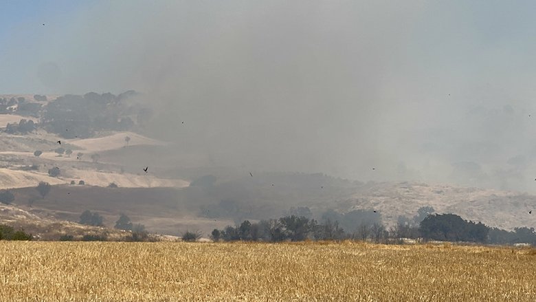 Çanakkale’de tarım arazisinde yangın! Müdahale sürüyor