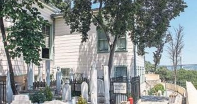 Seyh Yahya Efendi Türbesi