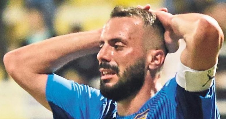 Buca’da savunma sıkıntısı