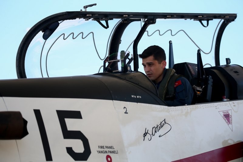 Türk Hava Kuvvetleri’ne pilot yetiştiren tek merkez! Anadolu Kartalları İzmir’deki pilot yuvasında yetişiyor