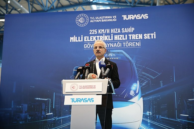 Türkiye’nin ilk elektrikli tren seti üretimde