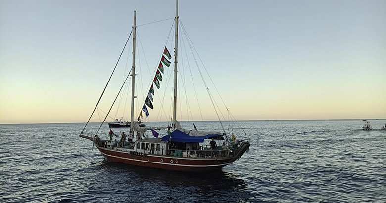 MSB duyurdu! Sumud Filosu’ndan 3’ü Türk 11 kişi tahliye edildi