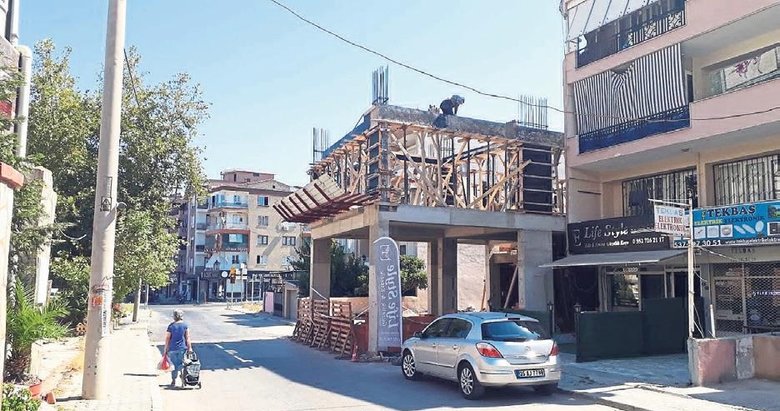 Karabaglar Belediyesi Bu Insaati Gormuyor Mu Izmir Haberleri